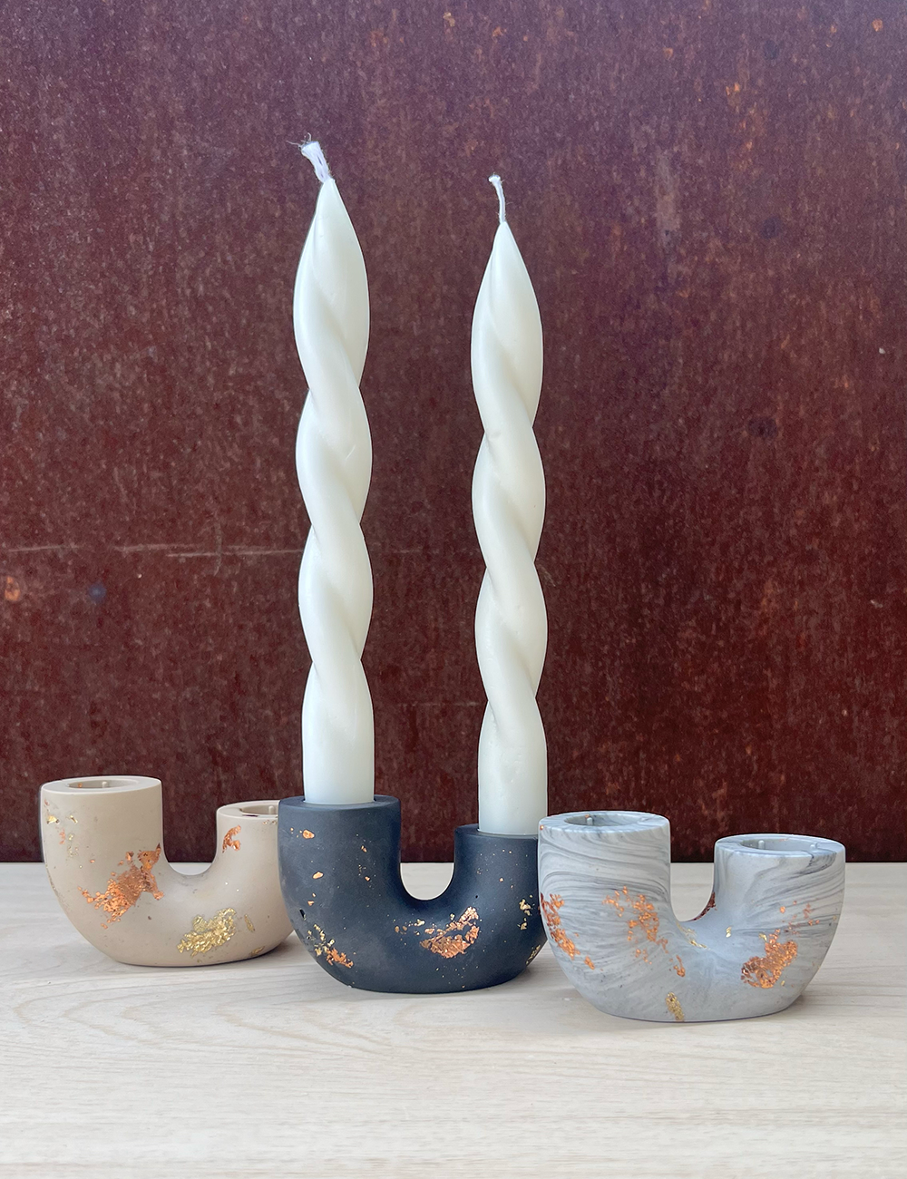 U-Shape Candle Holder