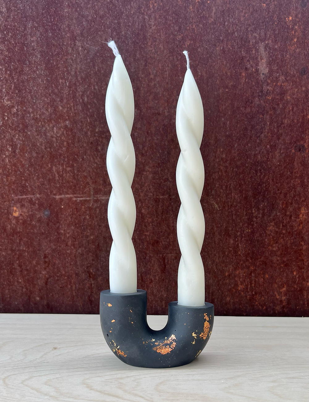 U-Shape Candle Holder