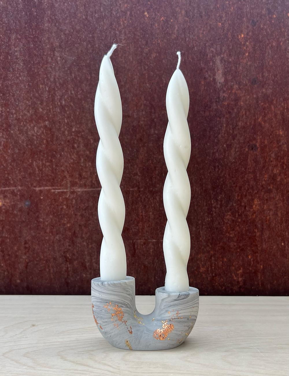 U-Shape Candle Holder
