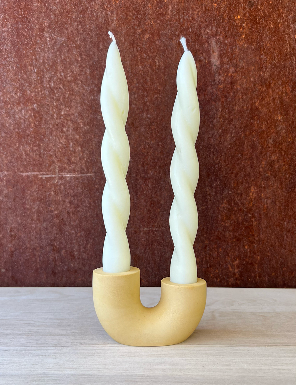 U-Shape Candle Holder