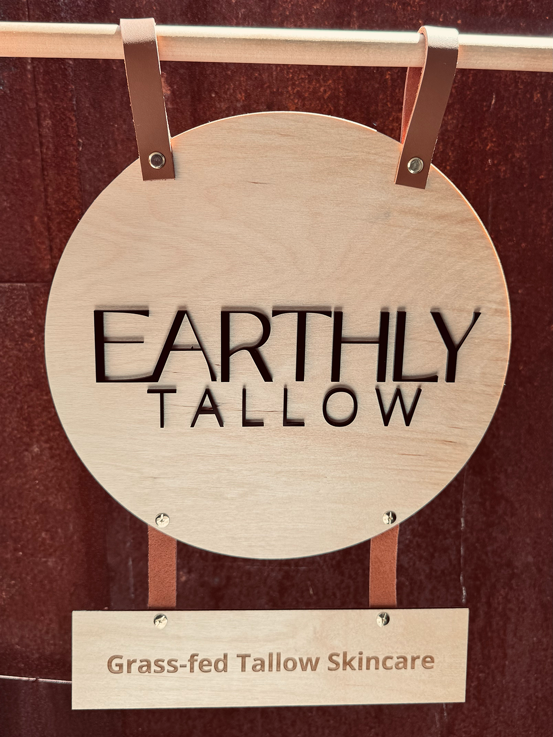 Hanging Market Sign with Magnetic Mount
