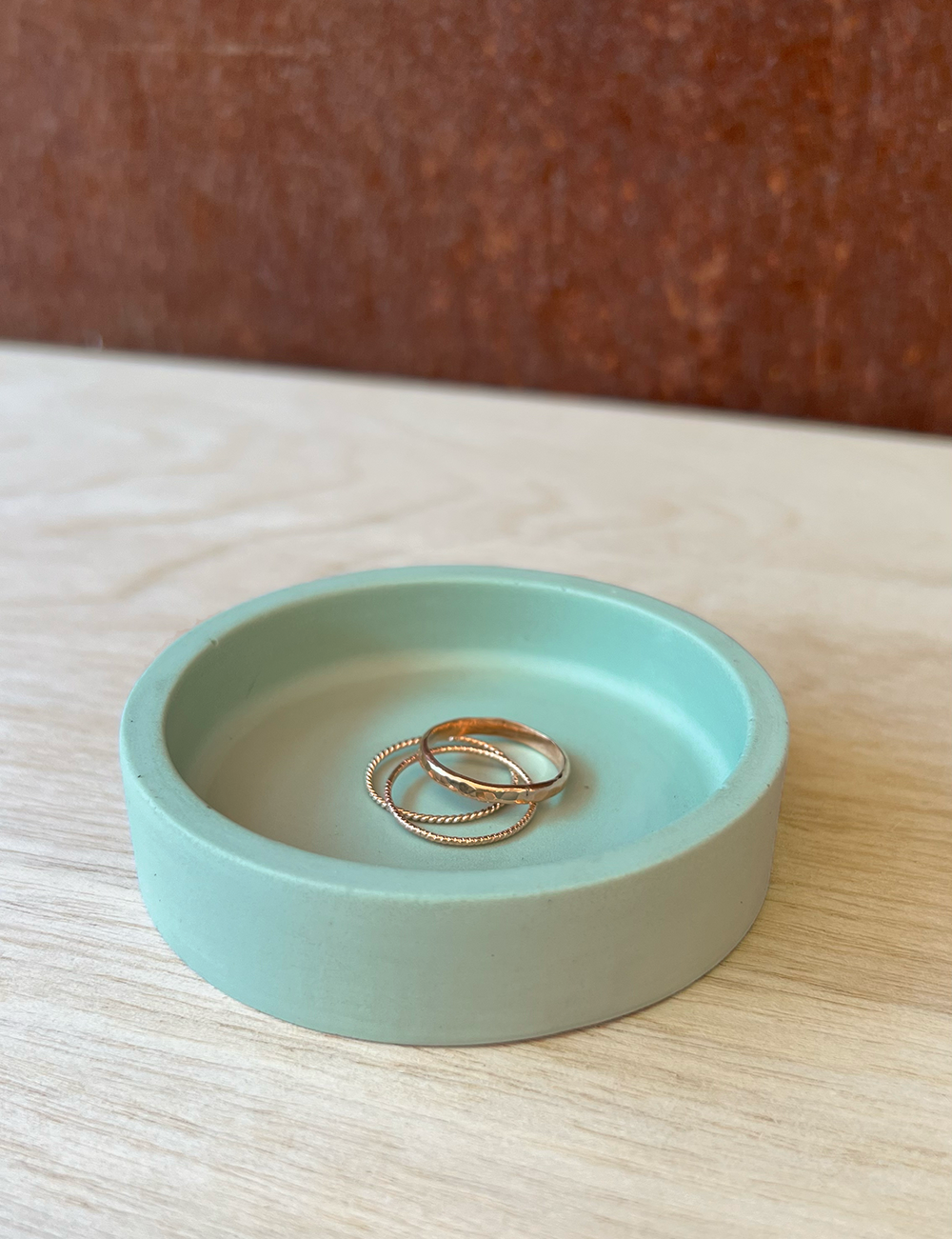 Round Jewelry Dish